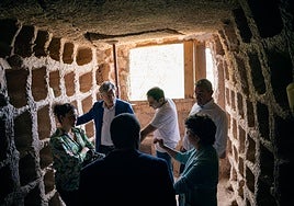 Las autoridades visitaron ayer el Scriptorium de Albelda.