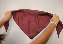 El pañuelo, listo para la fiesta.