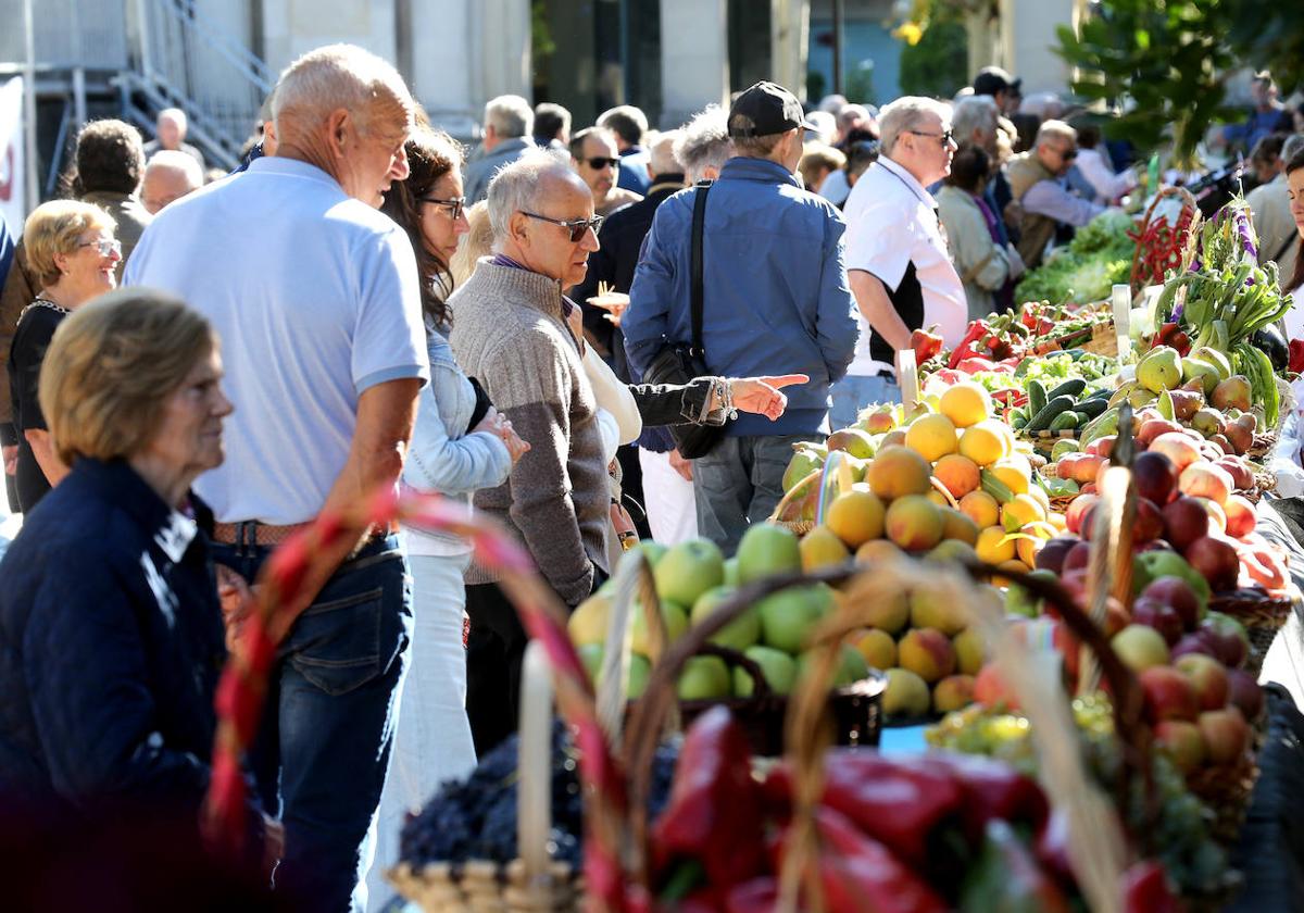 El Espolón acoge la 55 edición del Concurso Agrícola