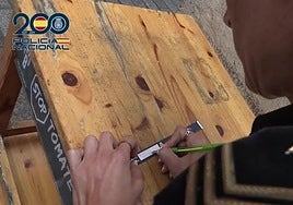 La Policía Nacional repartirá pulseras identificativas para los menores en San Mateo