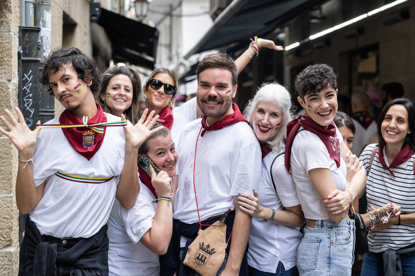 La lluvia no pudo con el ambiente festivo