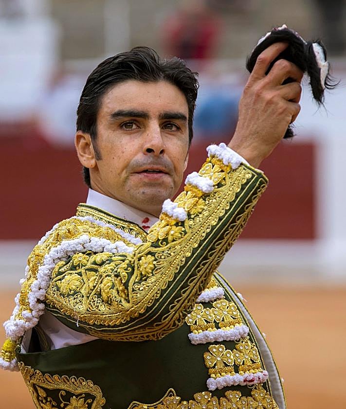 Imagen secundaria 2 - Poderío, clarividencia y juventud el día de San Mateo