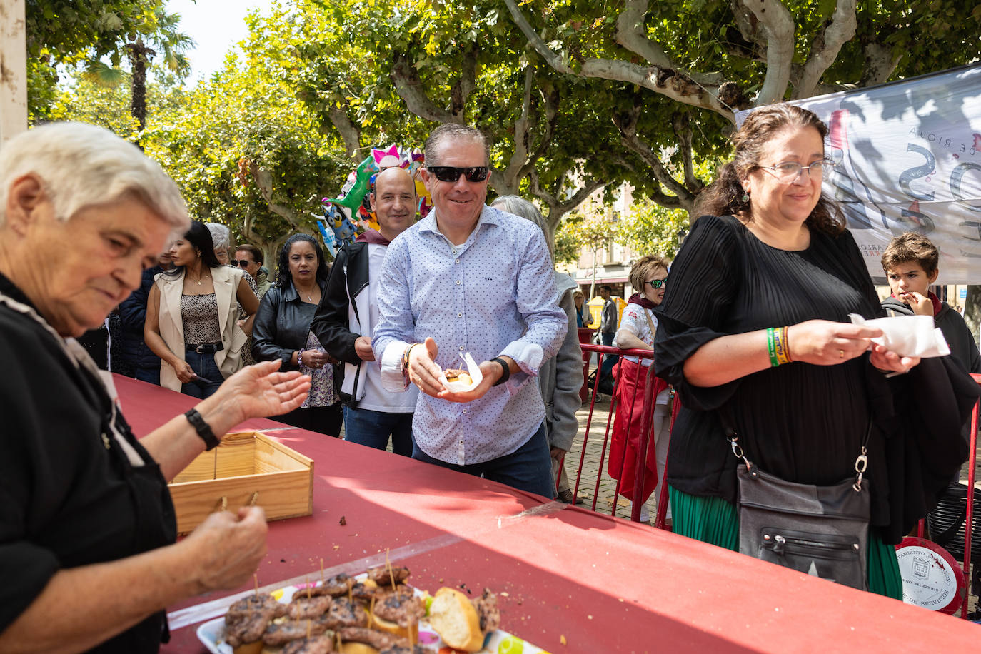 Salchichón, pimientos, huevos, chuletas... todas las degustaciones el día de San Mateo