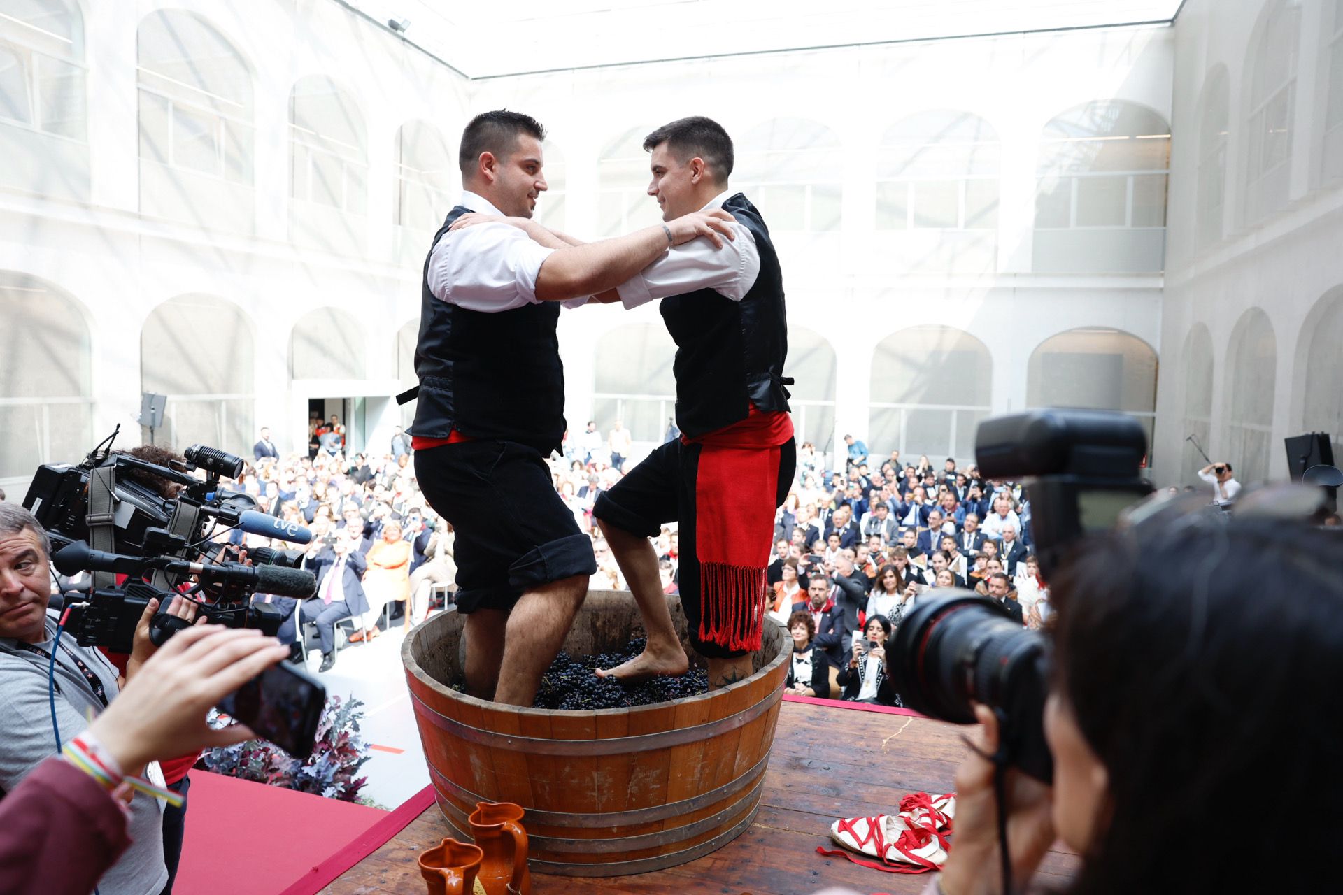 El acto institucional del día de San Mateo se celebró en el Sagasta.