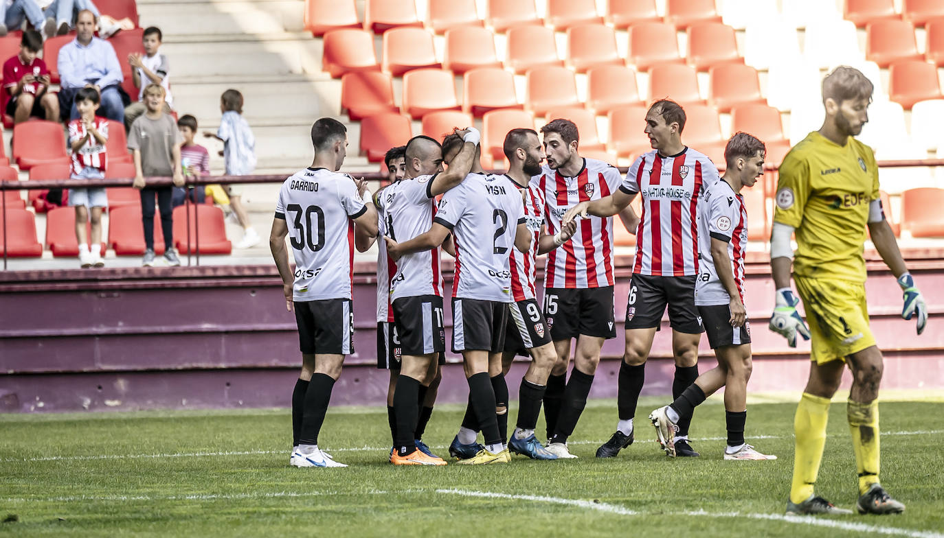 Las mejores imágenes de UD Logroñés - Gernika