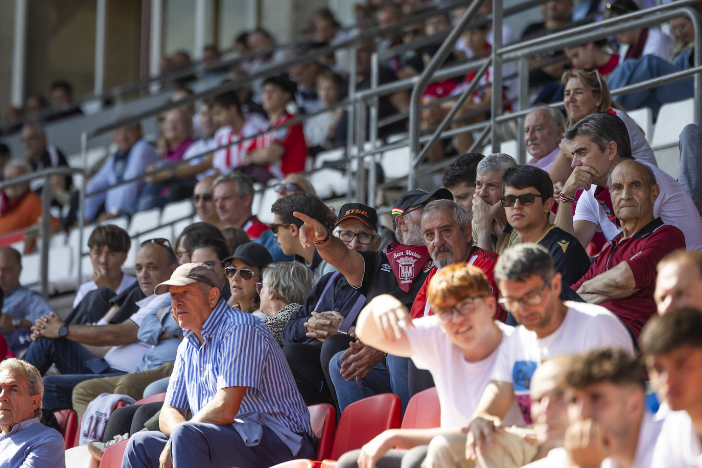 Las mejores imágenes de UD Logroñés - Gernika
