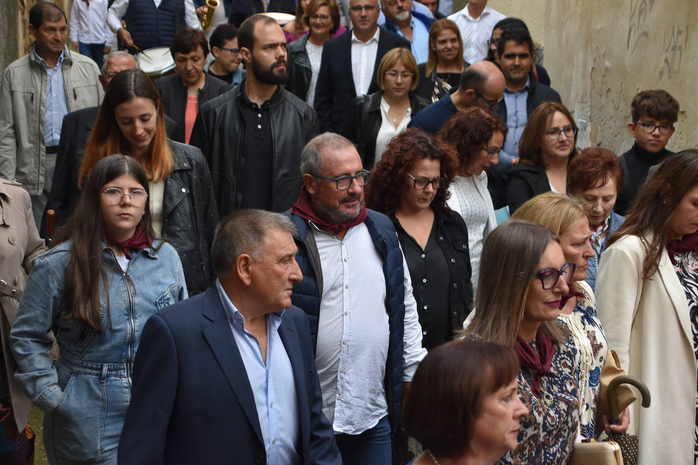 Imposición de pañuelos, procesión y pisado de la uva en Rincón de Olivedo