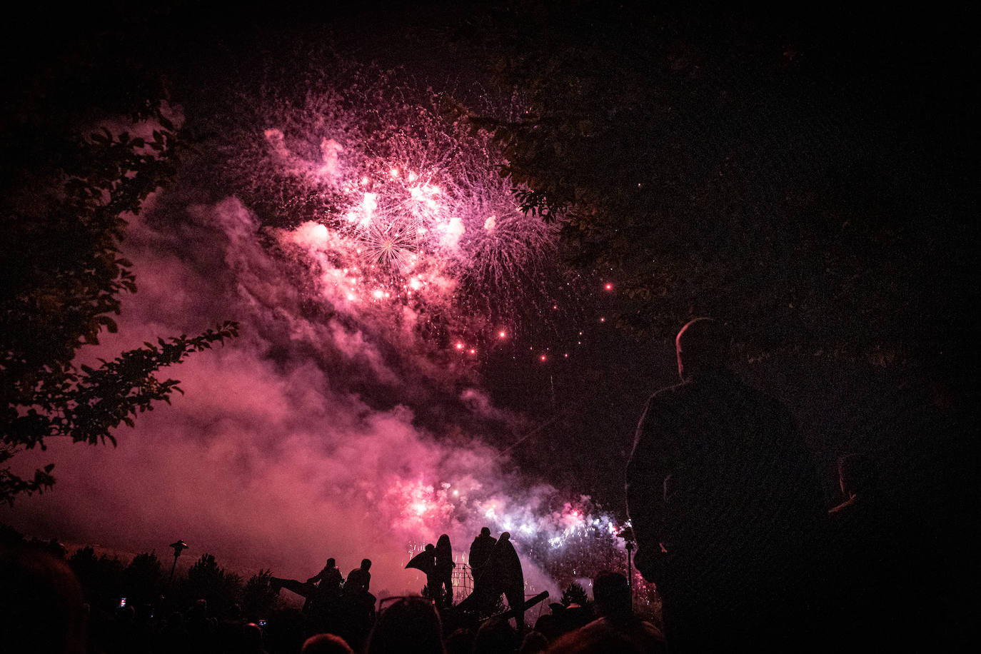 Primera colección de fuegos artificiales de San Mateo: pirotecnia Zaragozana