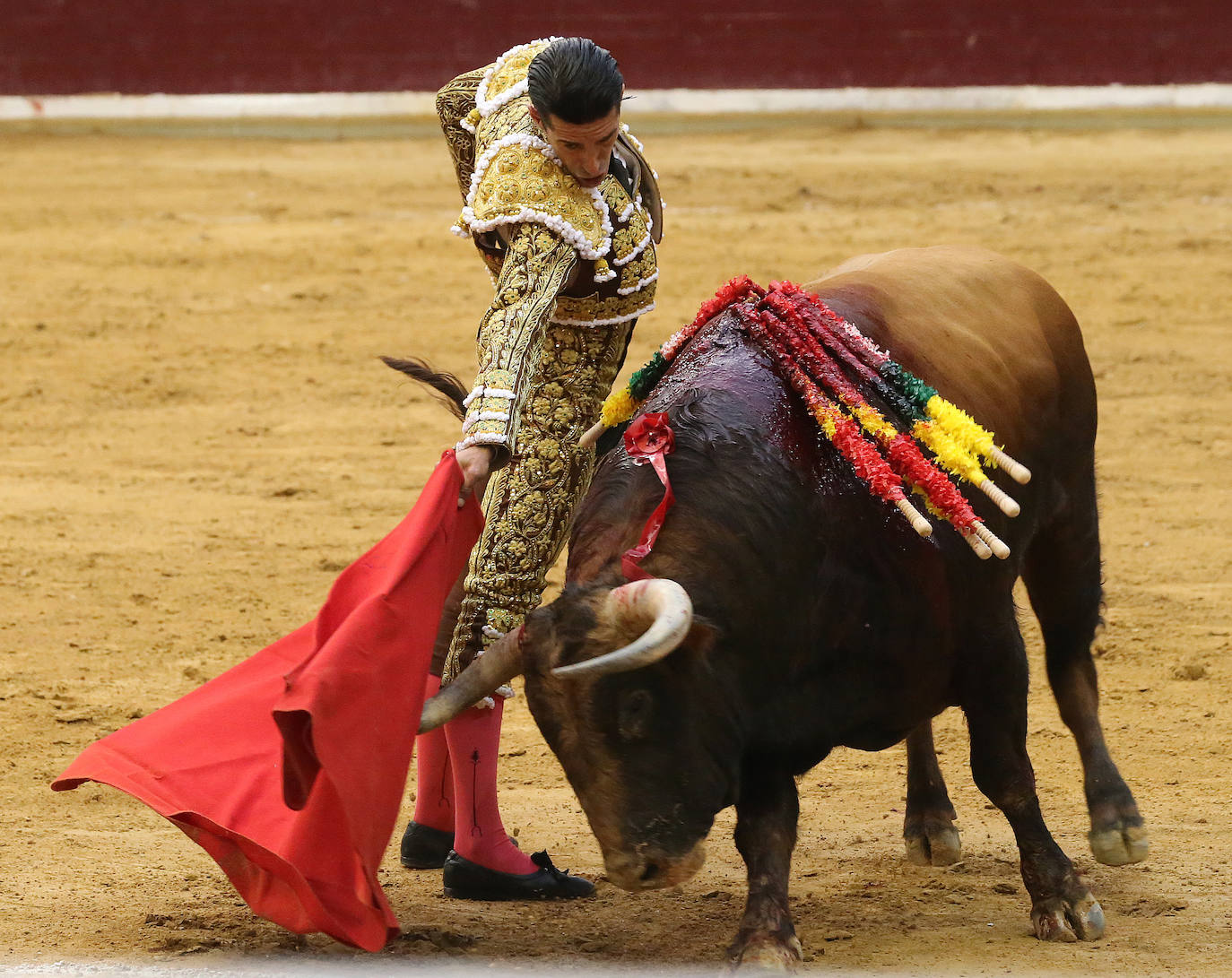 Talavante suma trofeos y Urdiales pone el arte