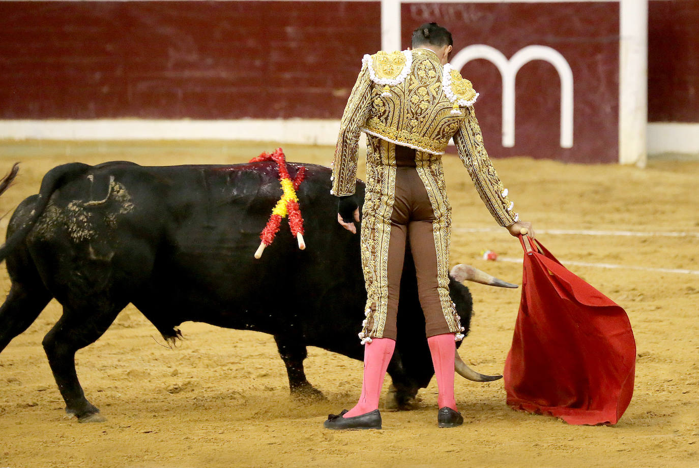 Talavante suma trofeos y Urdiales pone el arte