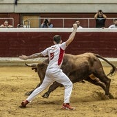 Concurso de recortes en la plaza de toros La Ribera, en imágenes
