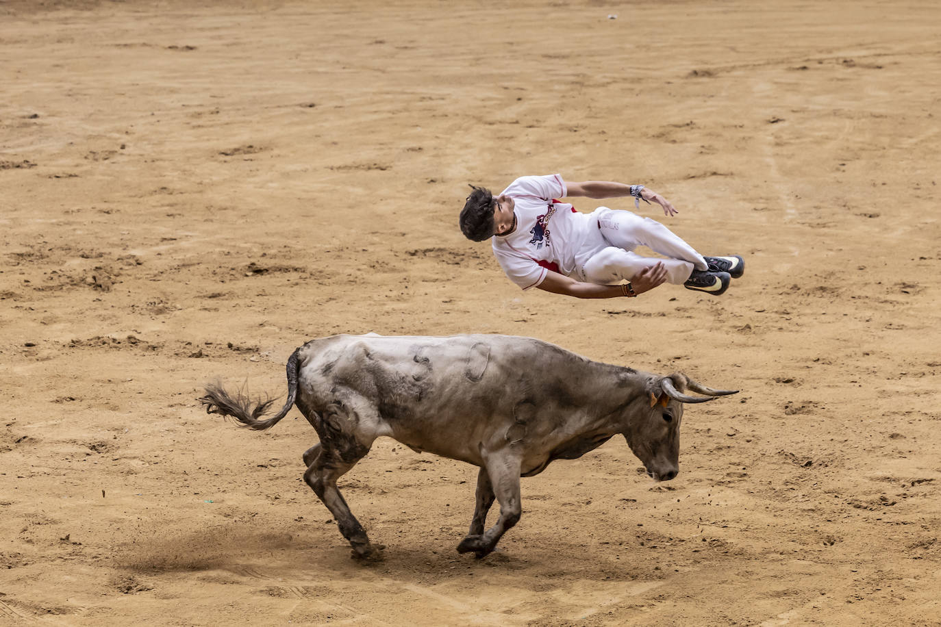 Éxito de público en La Ribera con los recortadores