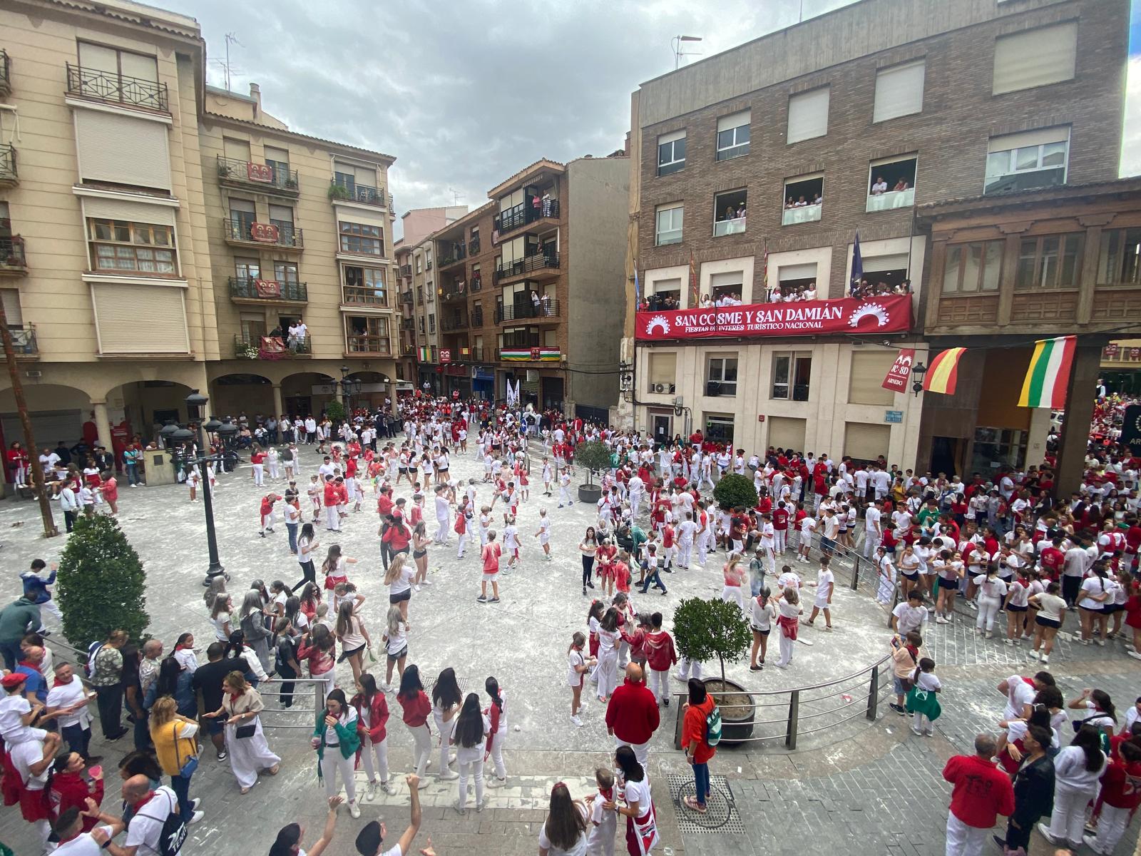 Comienzan las fiestas de Arnedo con el disparo de &#039;la bomba&#039;