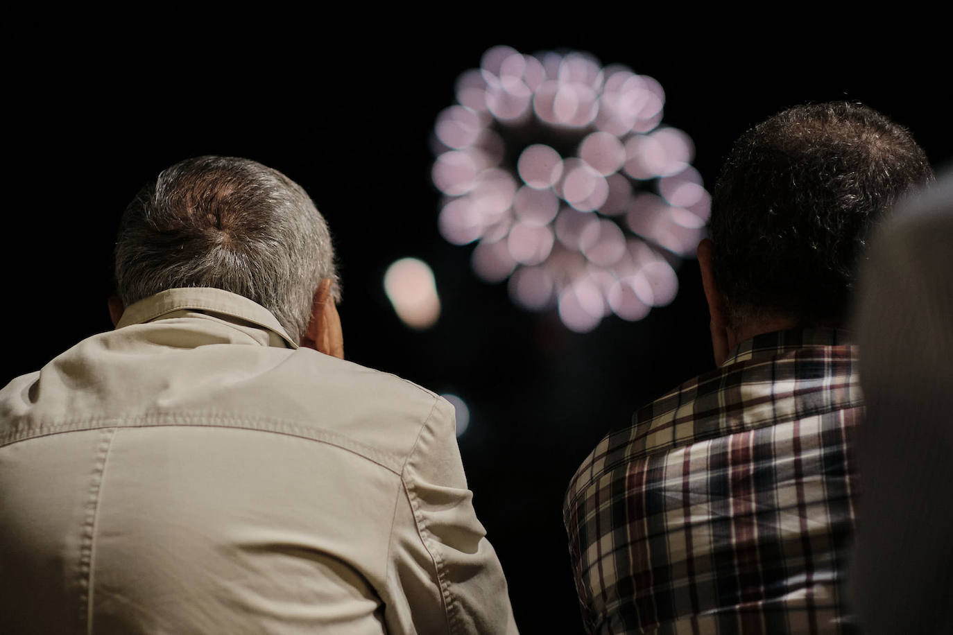 Fuegos artificiales del miércoles a cargo de Pirotecnia Pibierzo