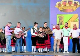 Toñi Medrano, durante el homenaje por su apoyo a la danza.