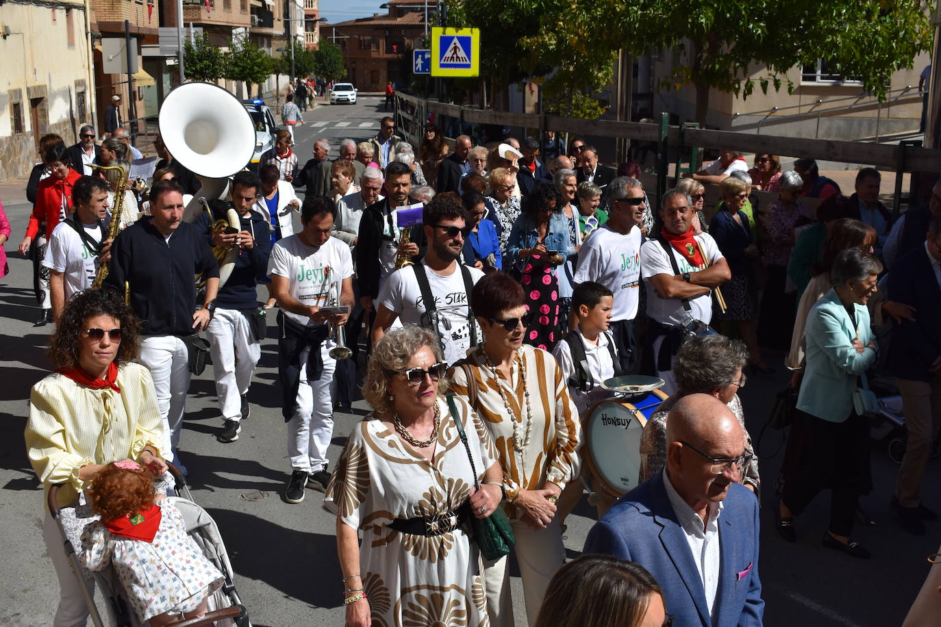 Rincón de Soto celebra el día grande de las fiestas de San Miguel