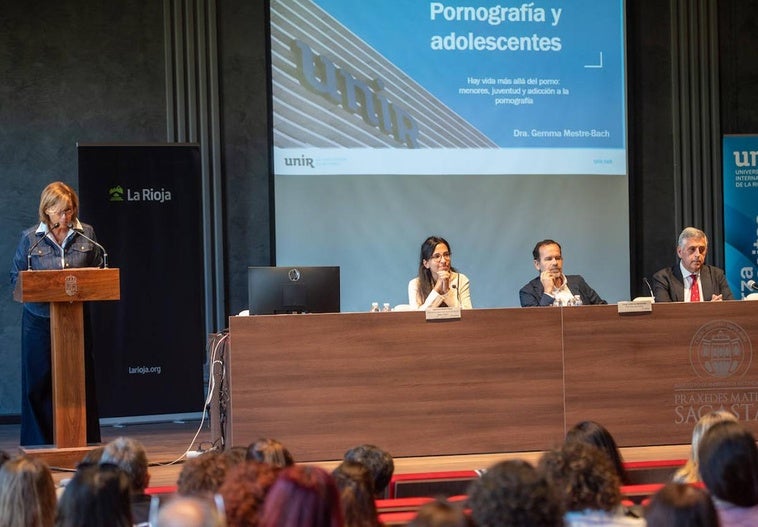 Un momento de la jornada 'Hay vida más allá del porno: menores, juventud y la adicción a la pornografía'.