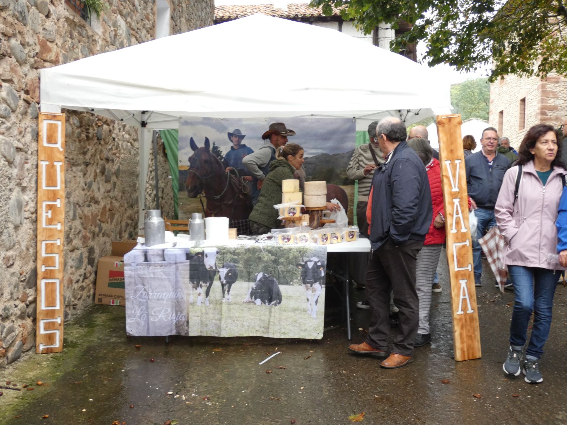 La feria ganadera y agroalimentaria de Ojacastro, en imágenes