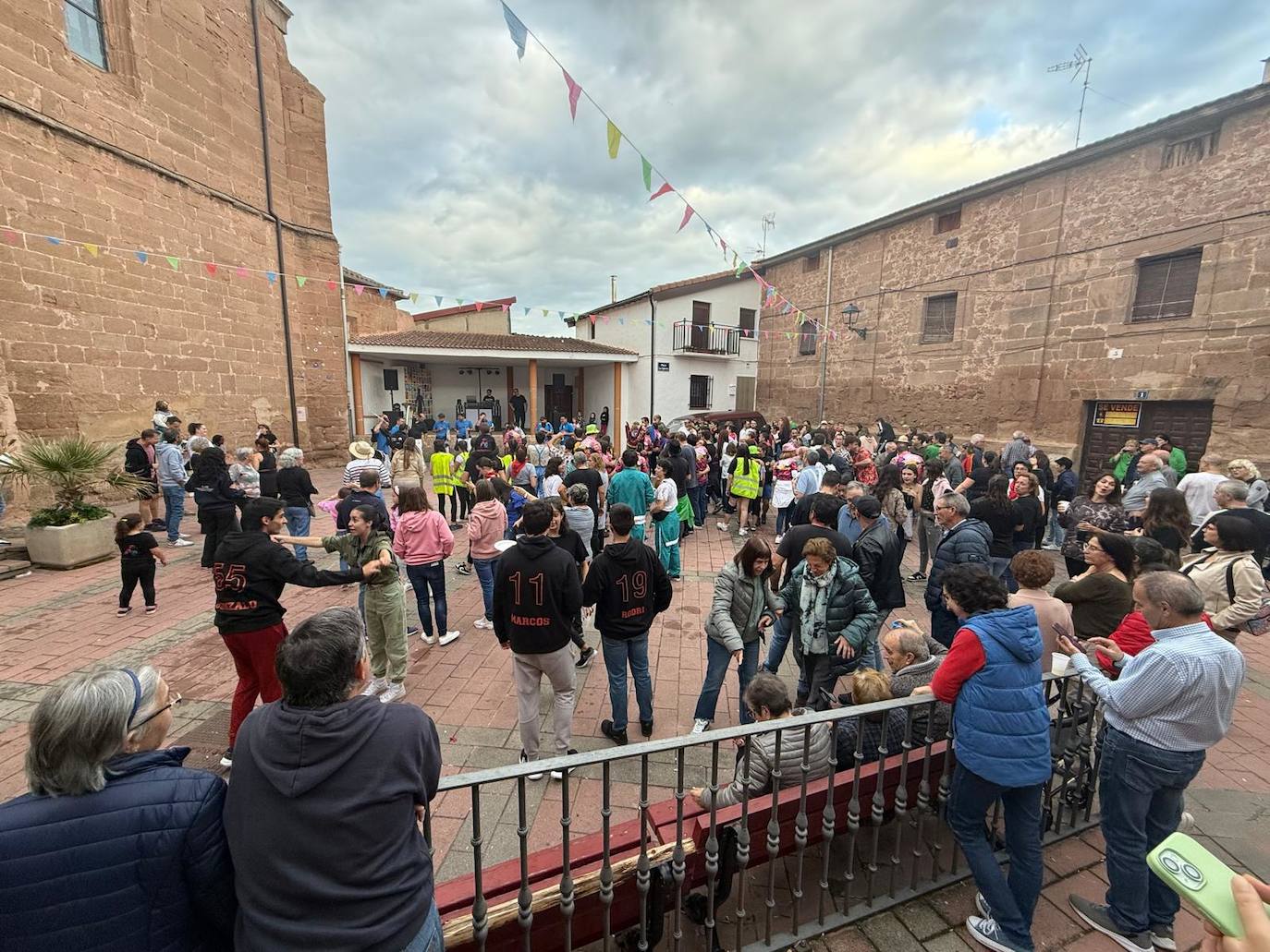 Camprovín celebró sus fiestas en honor de Santa Teresa y San Ponciano