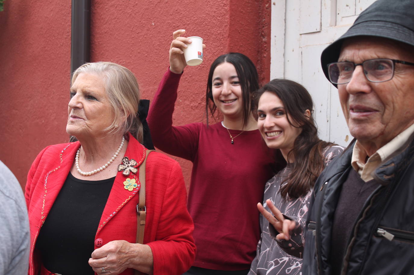 Camprovín celebró sus fiestas en honor de Santa Teresa y San Ponciano