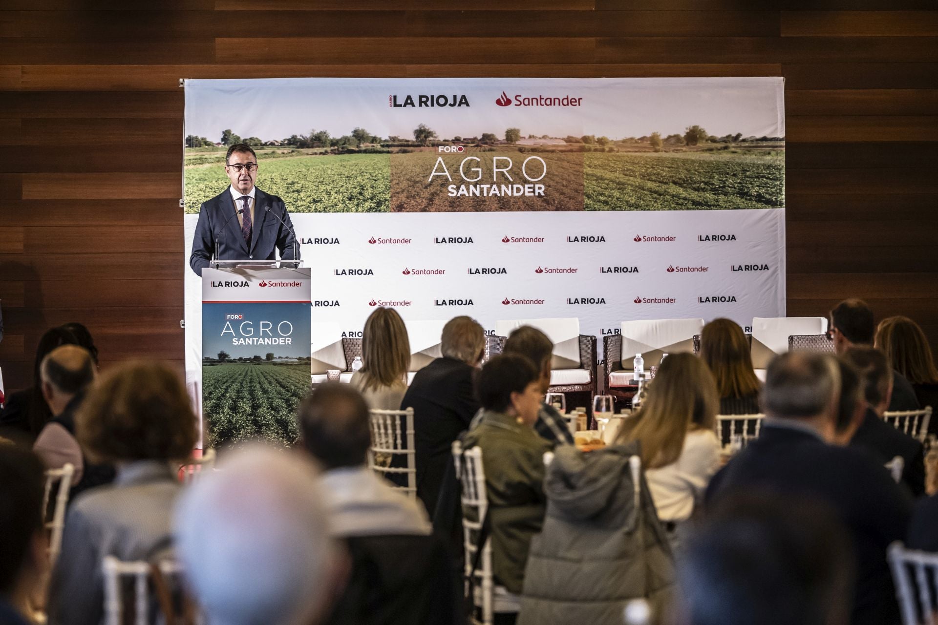 Celebración del Foro Agro del Banco Santander organizado por Diario LA RIOJA