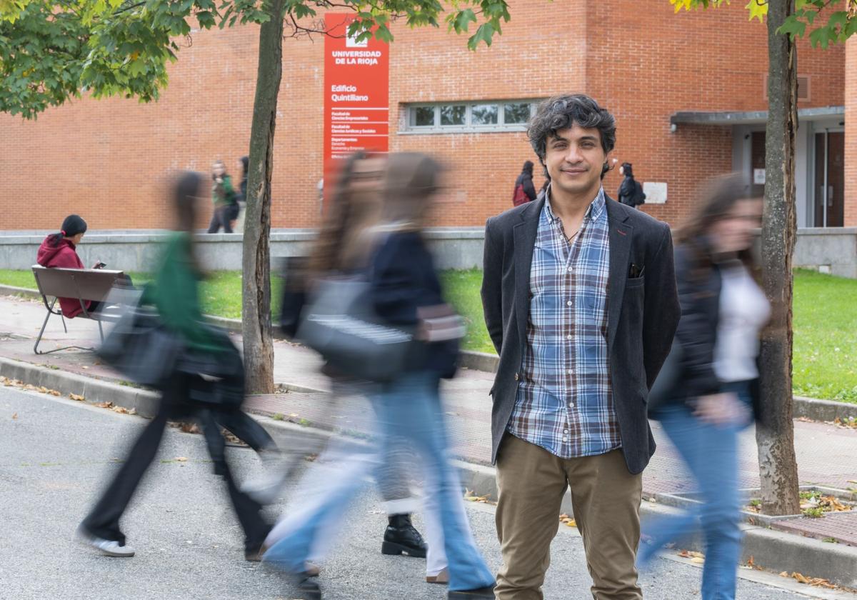 Lorent Saleh, en el campus de la Universidad de La Rioja, este martes.