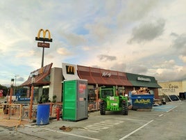 Obras de instalación de McDonalds en Villamediana.