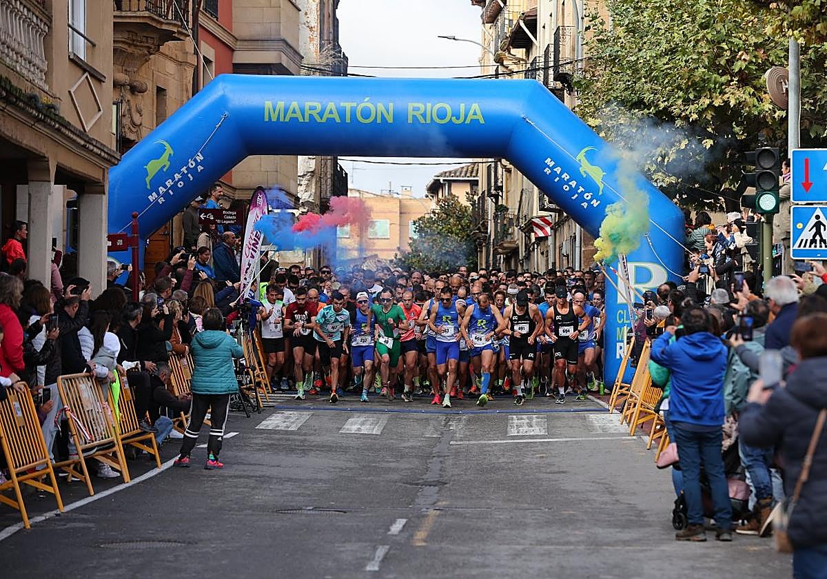 Salida de la prueba reina que estrenaba circuito.