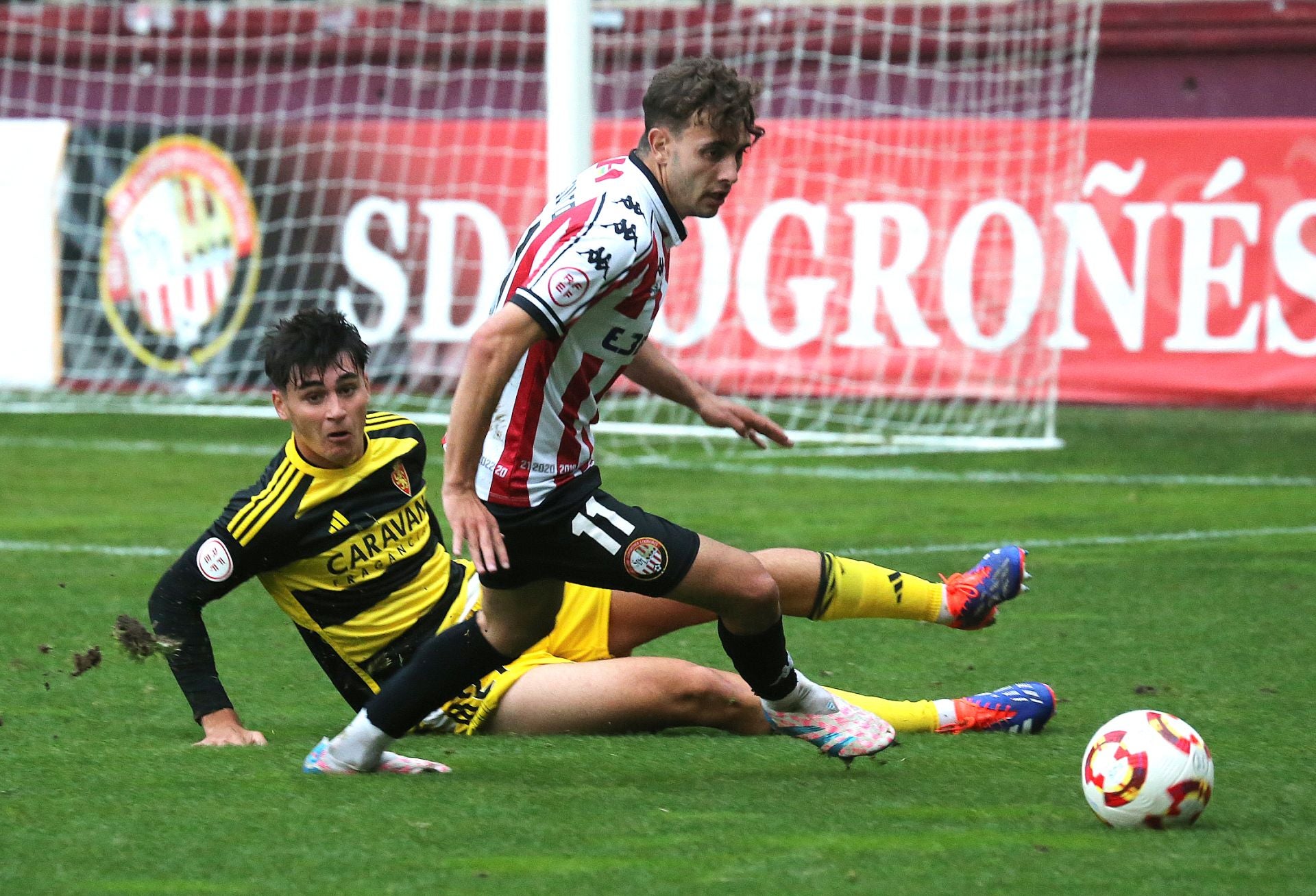 Las imágenes del partido SDL-Deportivo Aragón