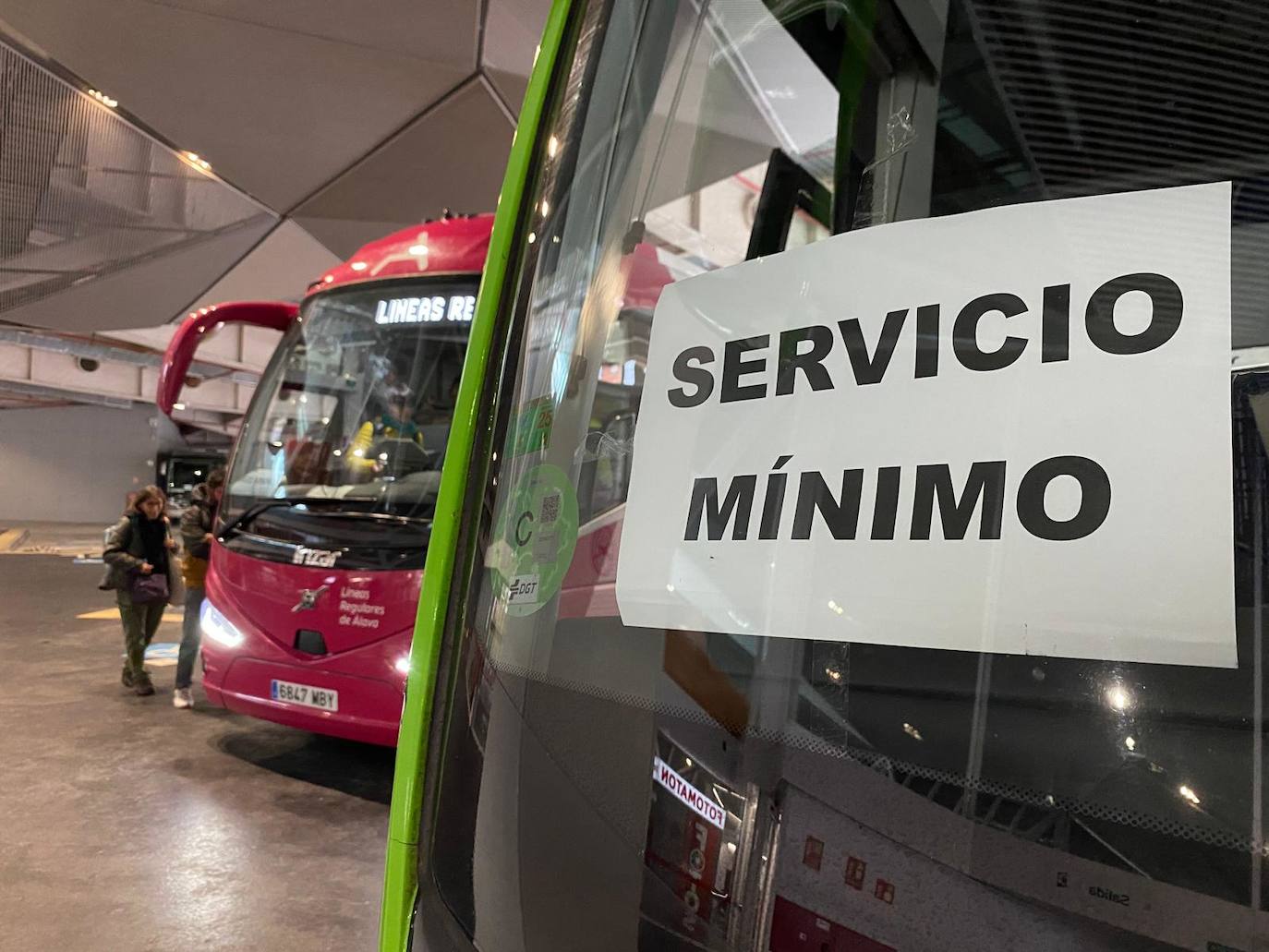 La semana comenzó con una huelga de de transporte de pasajeros.