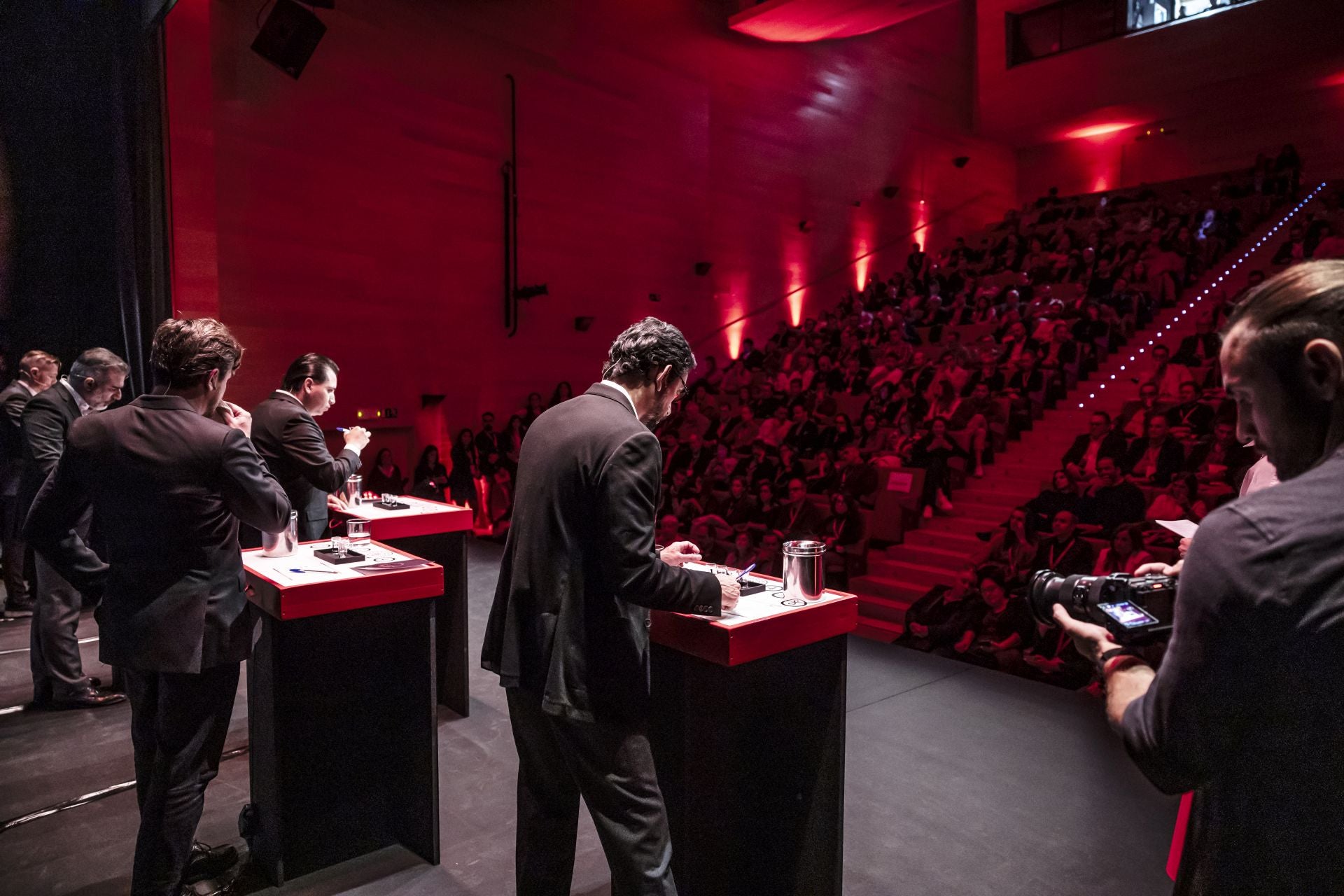 Concurso de catadores y cata de Ramón Bilbao en Riojafórum