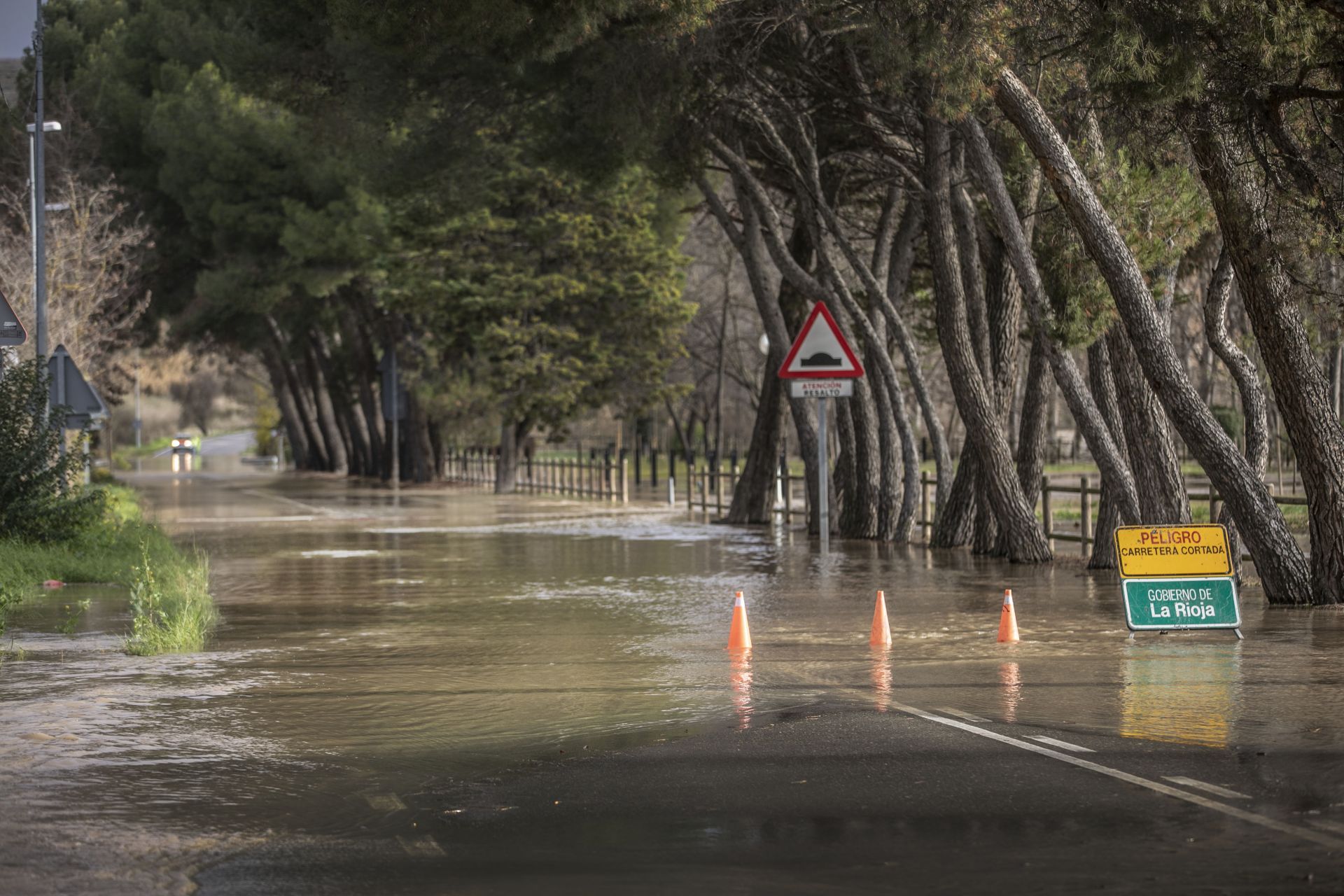 Inundación en Logroño, a la altura del Pozo Cubillas.