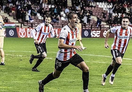 Pol Arnau celebra el gol del triunfo ante el Eibar del pasado martes.