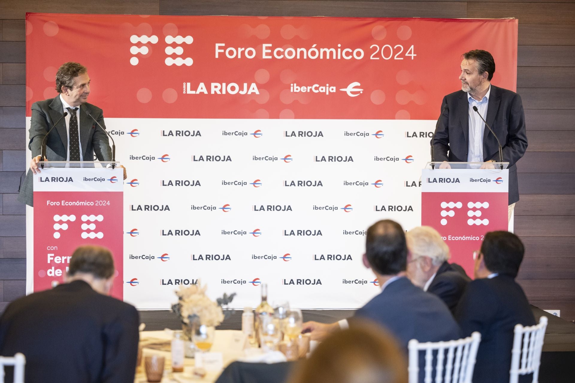 Celebración del Foro económico de Diario LA RIOJA e Ibercaja