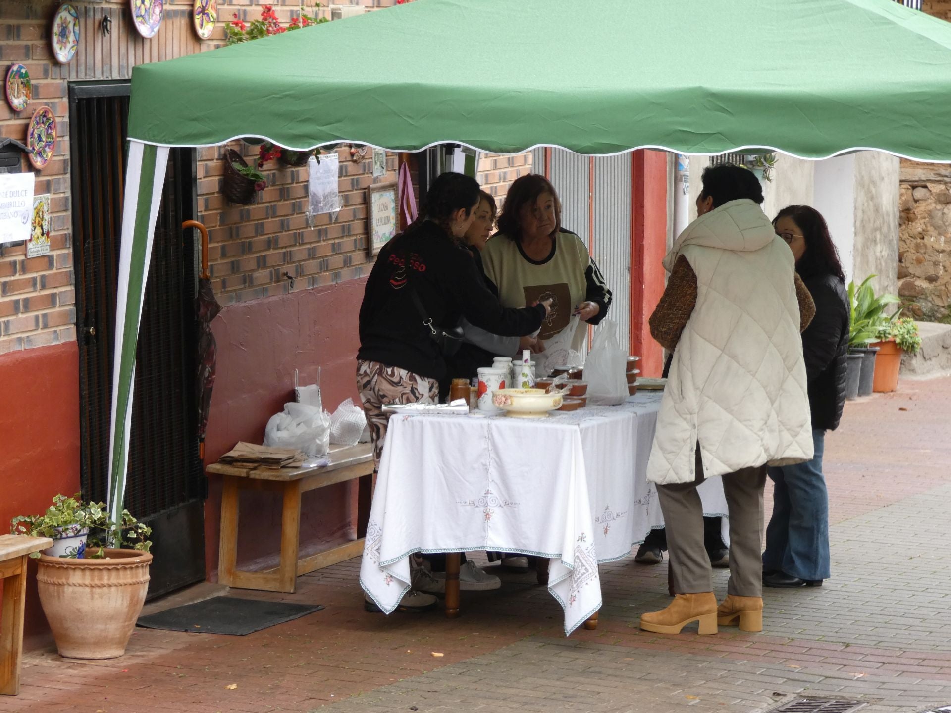 Feria de la Nuez de Pedroso