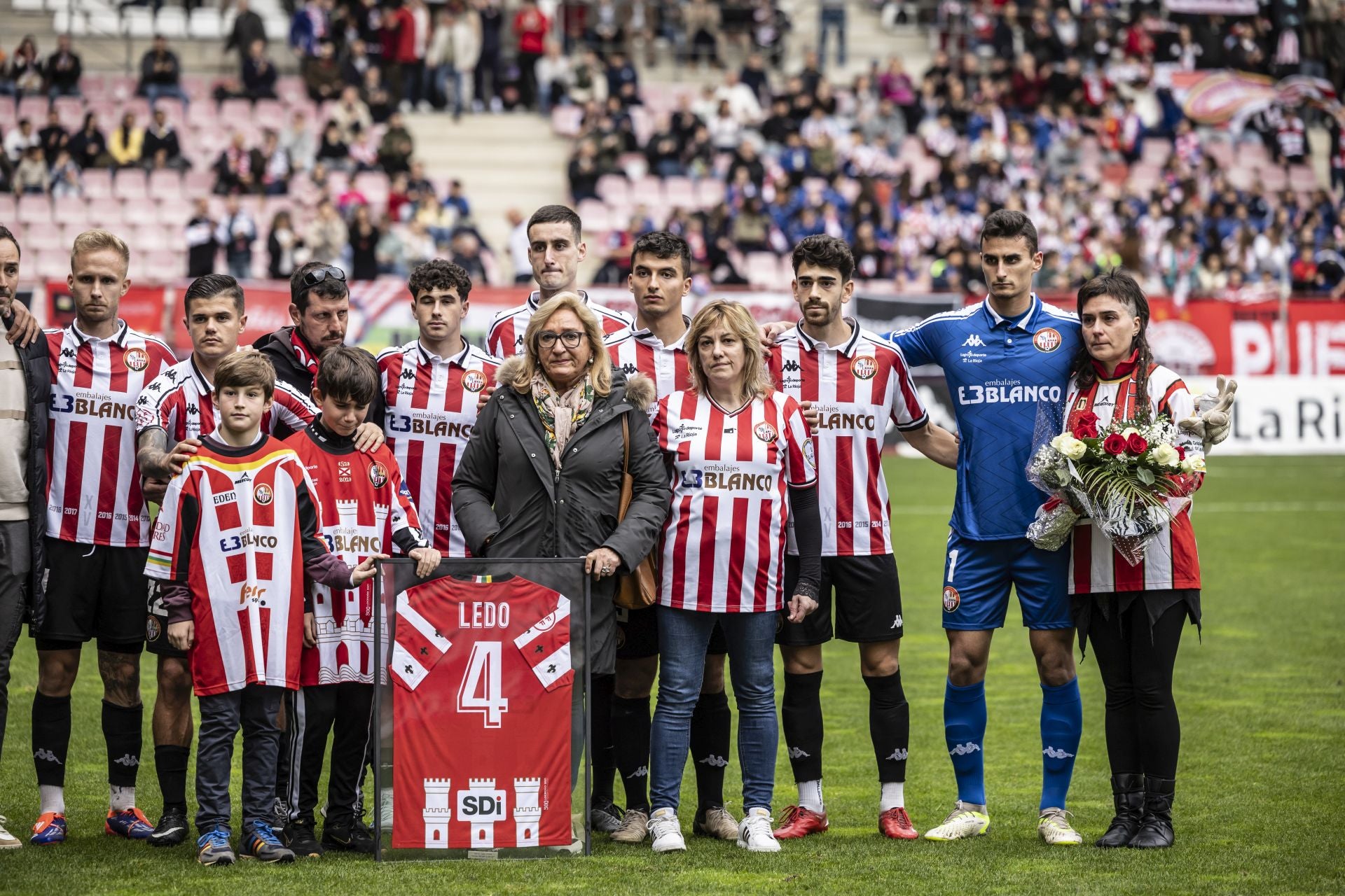 El partido SD Logroñés-UD Logroñés