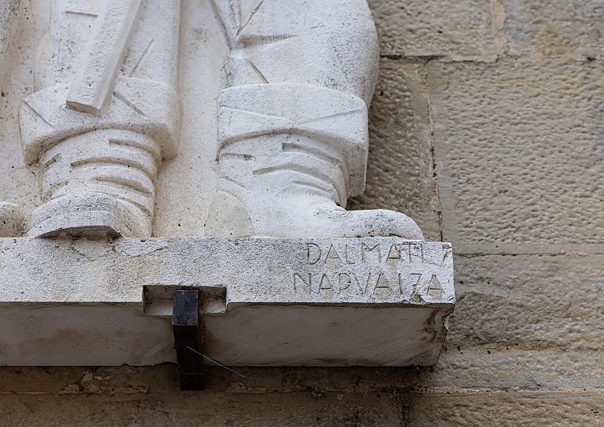 Imagen secundaria 1 - Dos hombres, decenas de manos