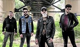 Los cuatro integrantes del grupo de rock Bicho+Z.