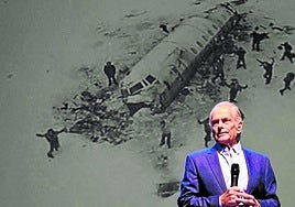 Eduardo Strauch en una conferencia para Trasciende Tec en Monterrey.