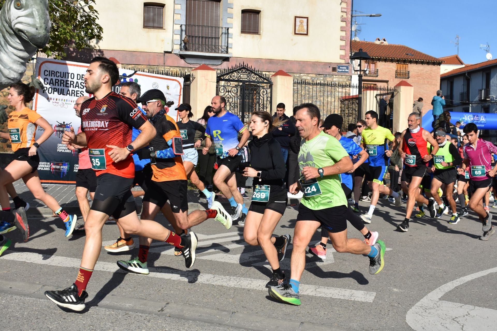 Las imágenes de la XI carrera Entre Dinosaurios Villa de Igea