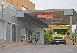 Entrada de urgencias del hospital de Calahorra.