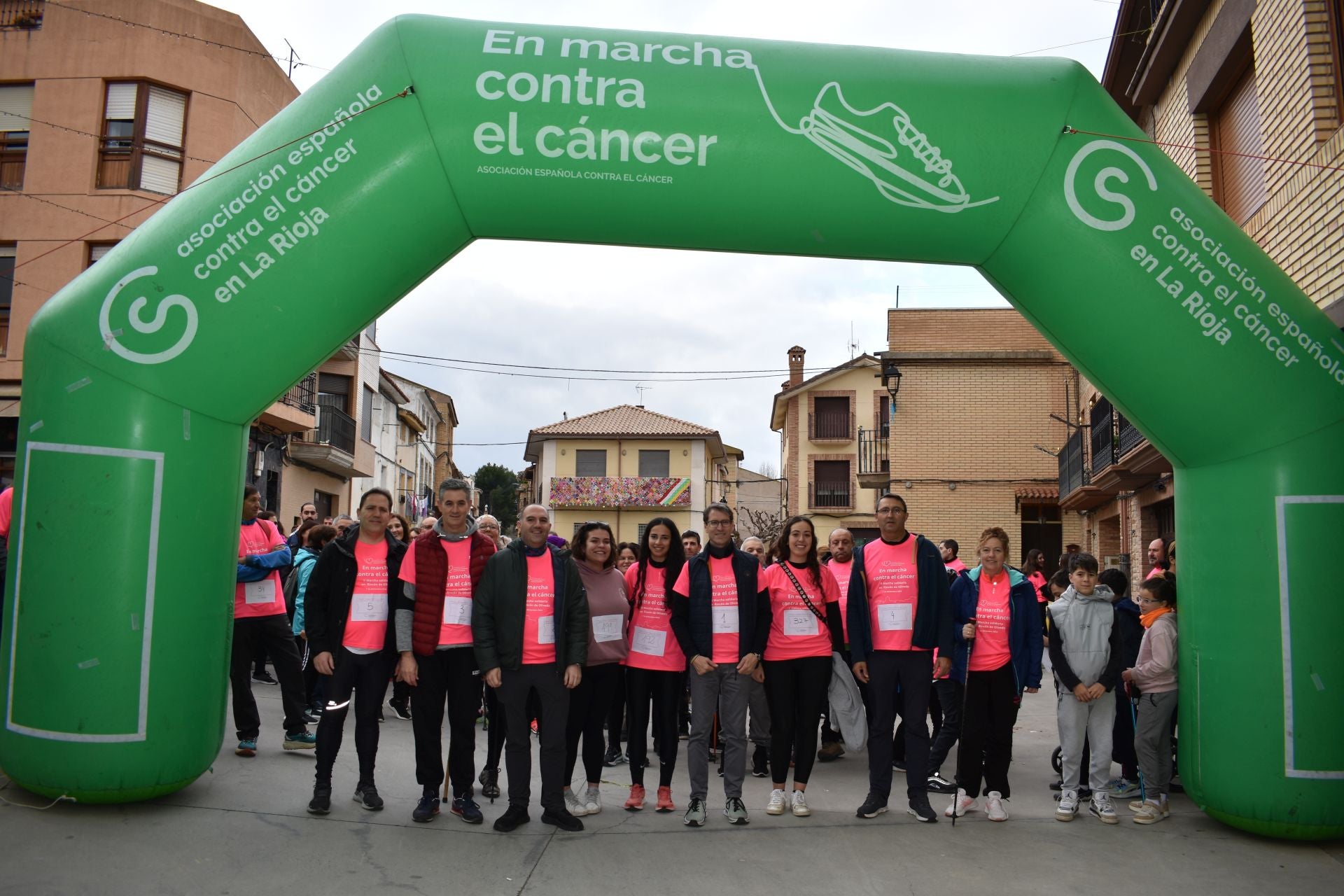 Búscate en la Marcha Solidaria a favor de la AECC