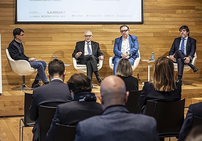 Un momento de la mesa redonda sobre perspectivas económicas, organizada por Diario LA RIOJA.