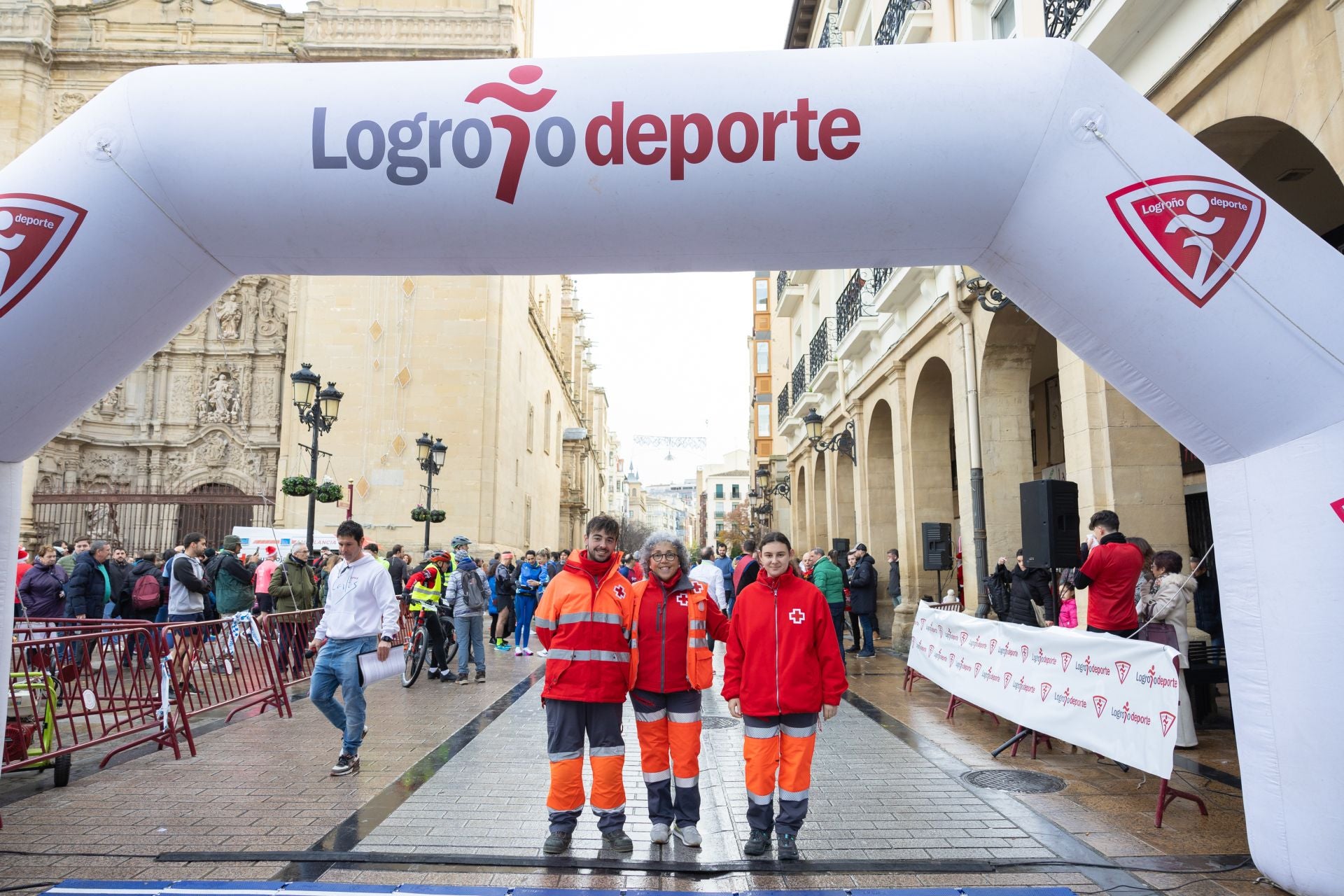 Iván Ganzabal y Eva Pascual ganan la Carrera Virgen de la Esperanza