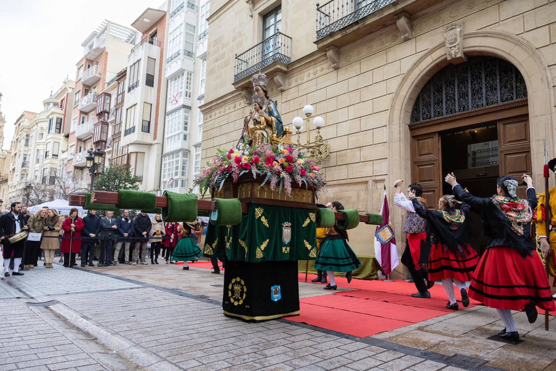 Las imágenes de la celebración de la Virgen de la Esperanza en Logroño