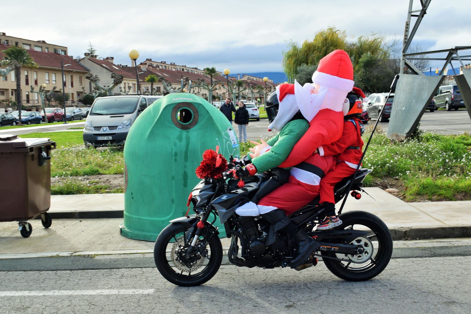 La llegada de Papá Noel en moto a Entre Ríos, en imágenes
