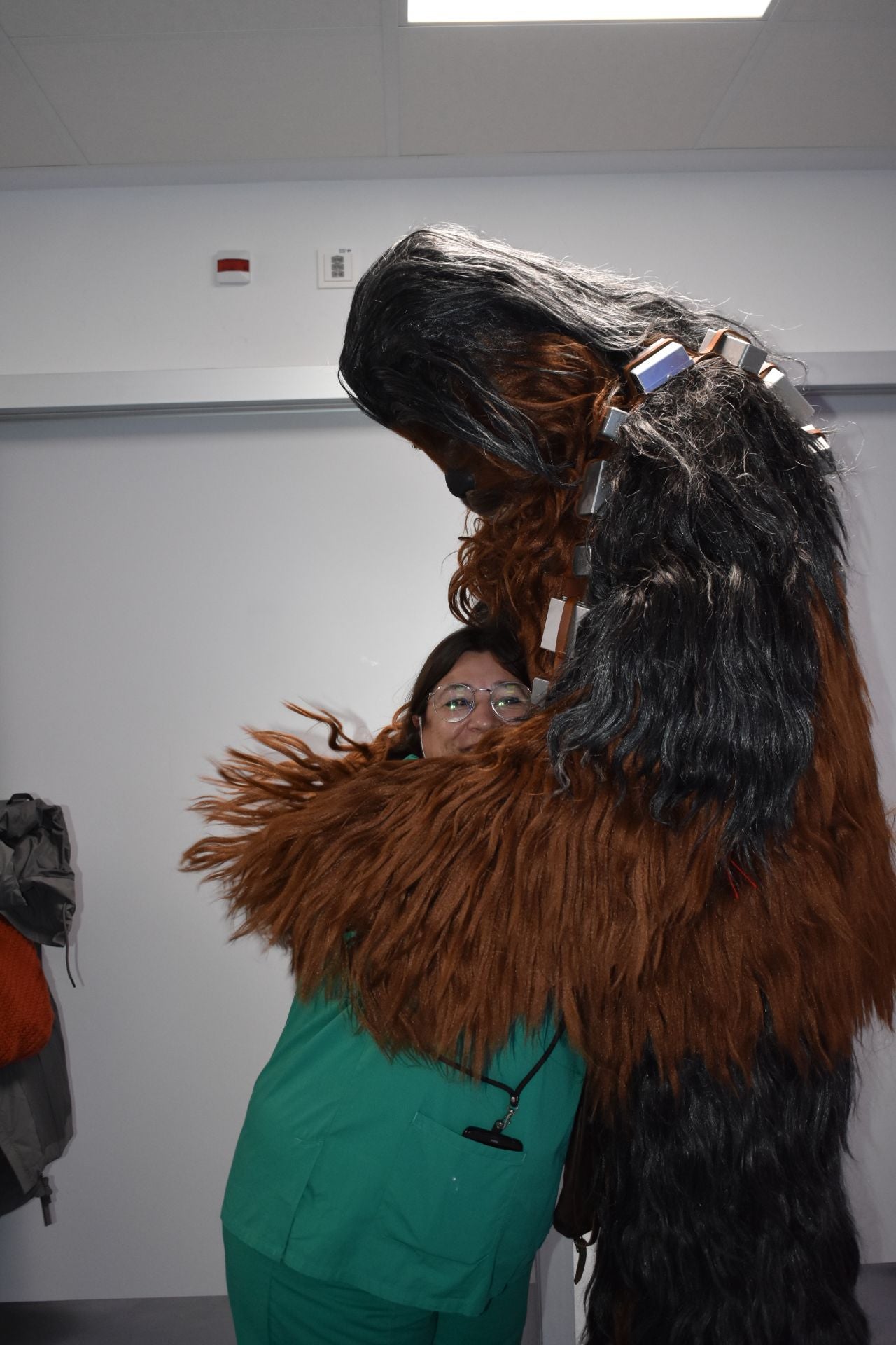 Los personajes de Star Wars visitan el Hospital de Calahorra