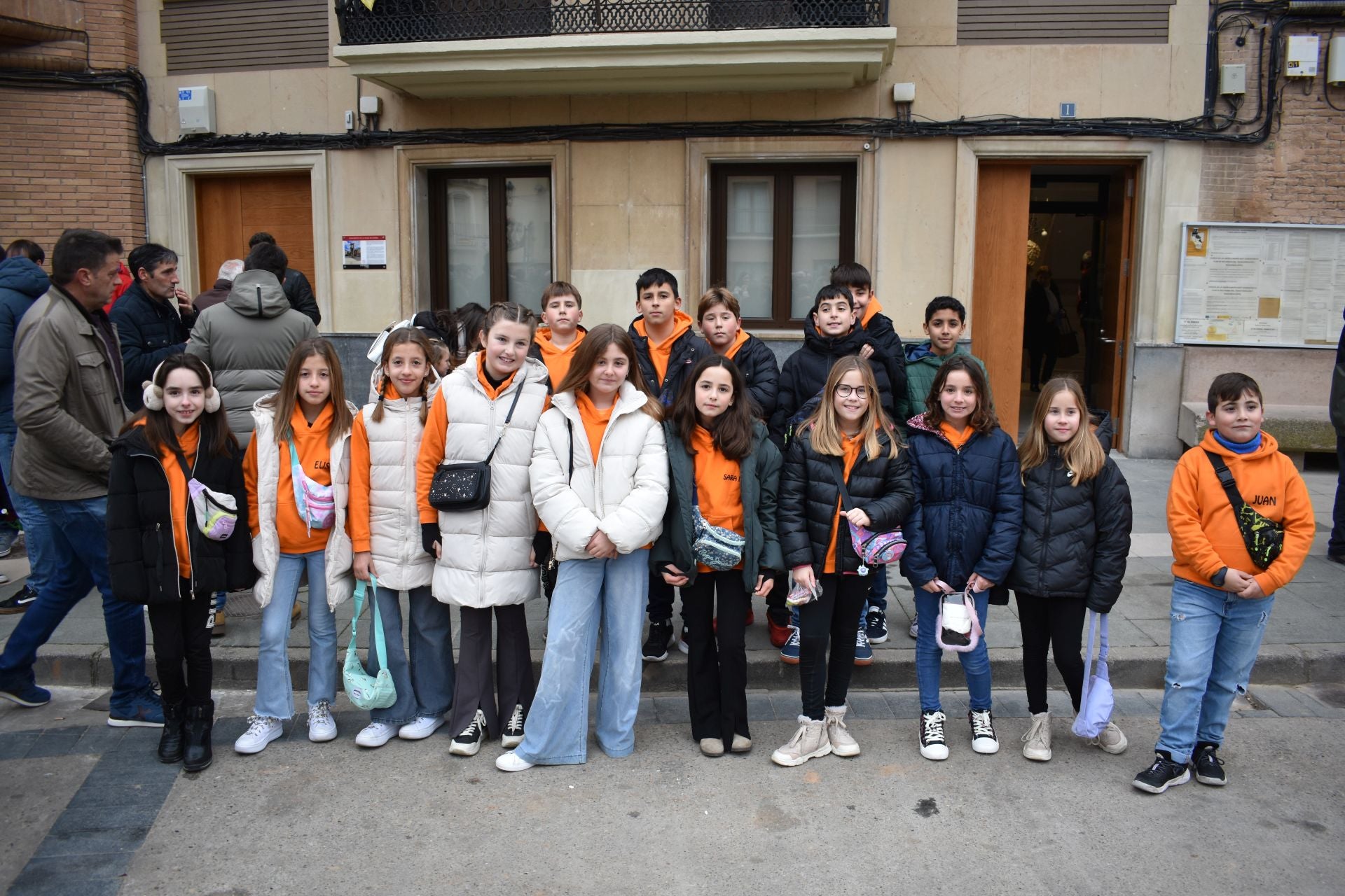 Aldeanueva lanza el cohete de las fiestas de invierno