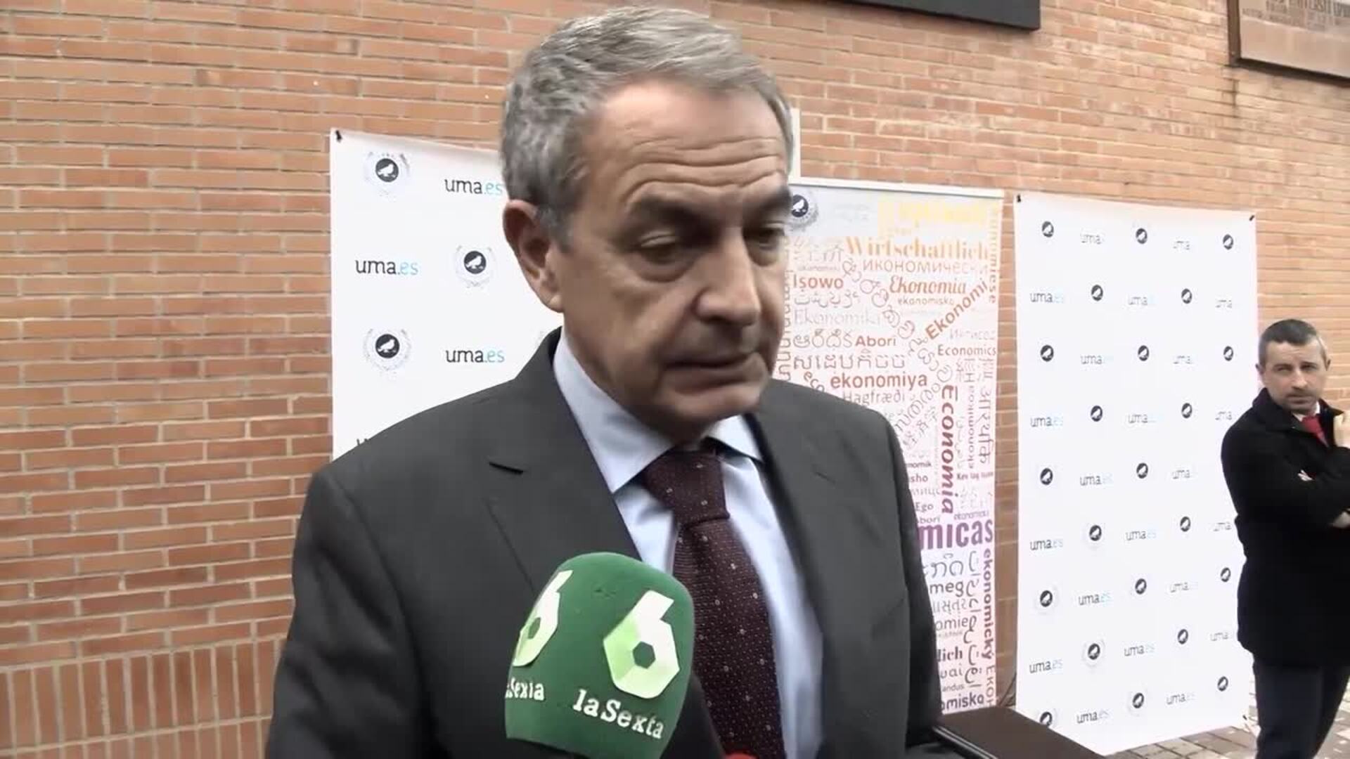 Zapatero espera que el Constitucional "siente una doctrina democrática" sobre la memoria