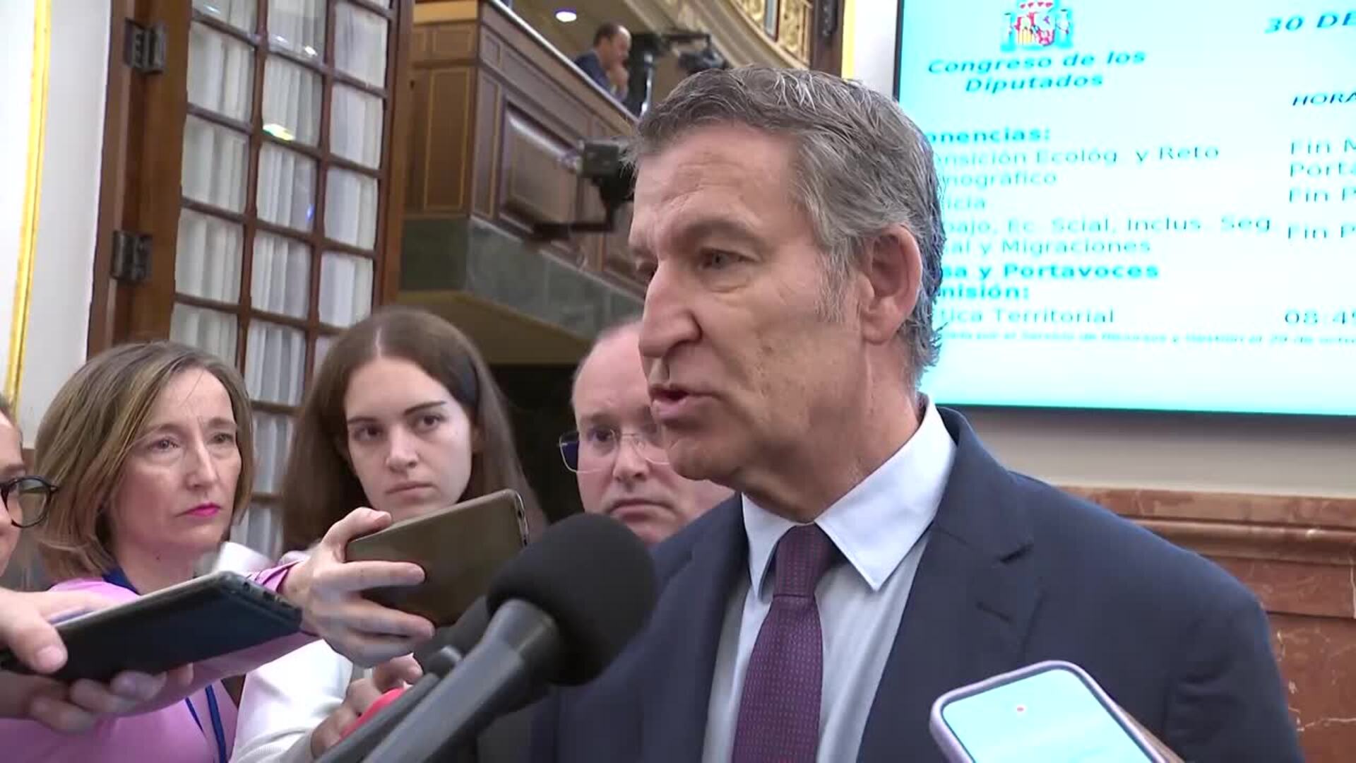 Feijoo tras hablar con Mazón: "El problema es que no se puede acceder a muchos sitios"
